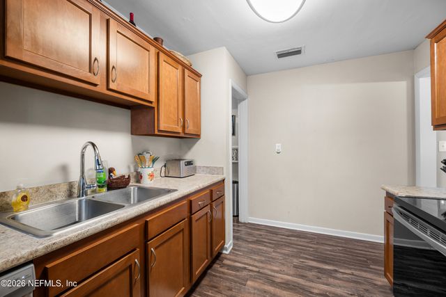 6116 SUDBURY Avenue S, Jacksonville, FL 32210