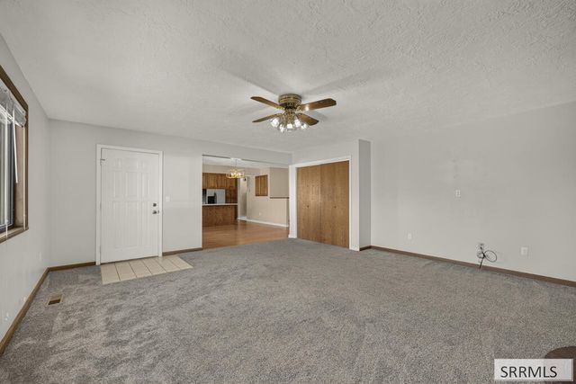 1971 E Alturas Circle, Idaho Falls, ID 83401