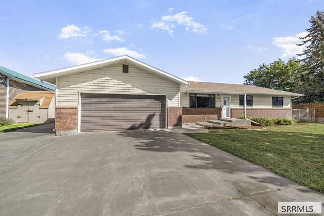 1971 E Alturas Circle, Idaho Falls, ID 83401
