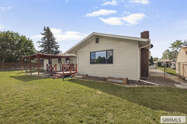 1971 E Alturas Circle, Idaho Falls, ID 83401