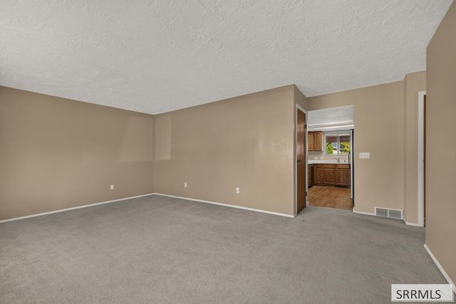 1971 E Alturas Circle, Idaho Falls, ID 83401