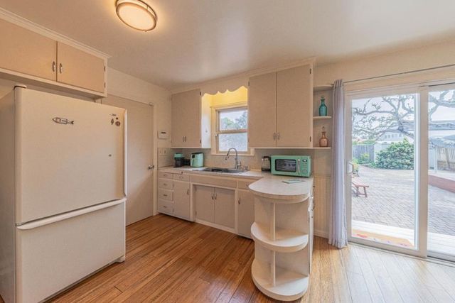 1986 Luxton Street, Seaside, CA 93955