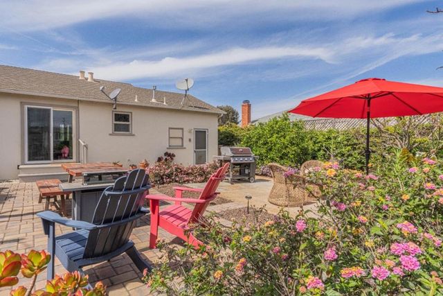 1986 Luxton Street, Seaside, CA 93955