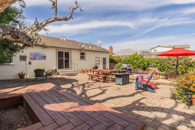 1986 Luxton Street, Seaside, CA 93955