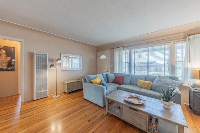 1986 Luxton Street, Seaside, CA 93955