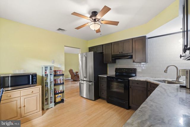 241 MEDFORD MOUNT HOLLY RD, Medford, NJ 08055