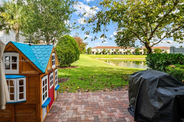 10103 Akenside Dr, Boca Raton, FL 33428