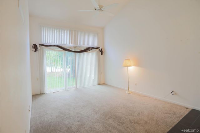 16768 Pearlcreek Court N, Macomb Township, MI 48042