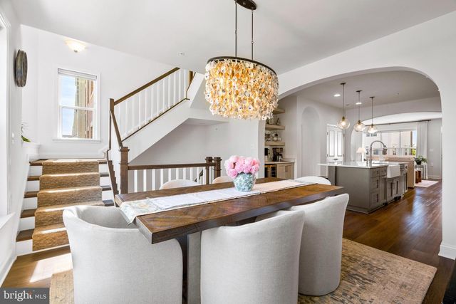 962 HOLDEN RD, Frederick, MD 21701