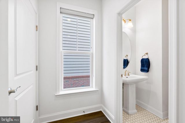 962 HOLDEN RD, Frederick, MD 21701