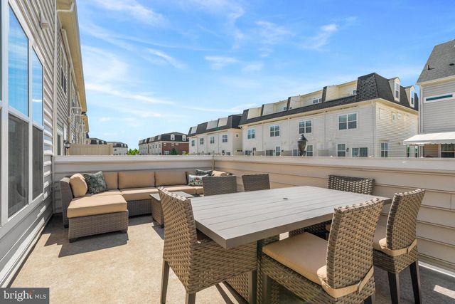 962 HOLDEN RD, Frederick, MD 21701