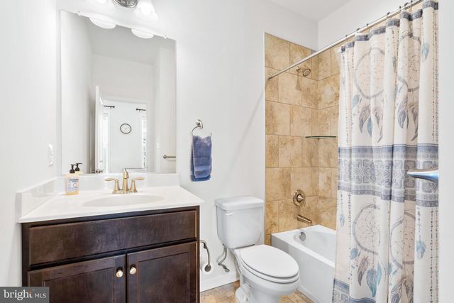 962 HOLDEN RD, Frederick, MD 21701