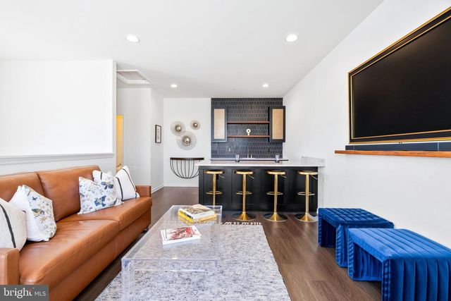 962 HOLDEN RD, Frederick, MD 21701