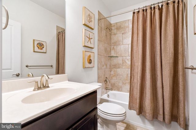 962 HOLDEN RD, Frederick, MD 21701