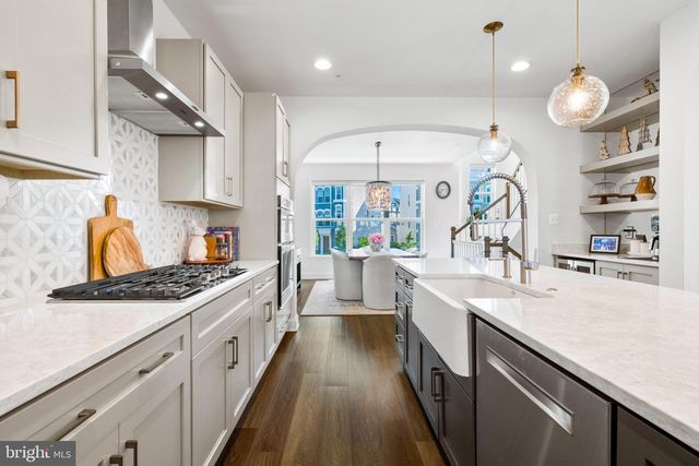 962 HOLDEN RD, Frederick, MD 21701