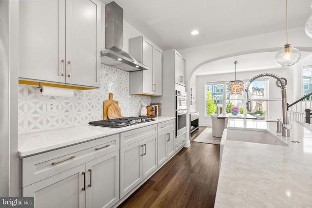 962 HOLDEN RD, Frederick, MD 21701