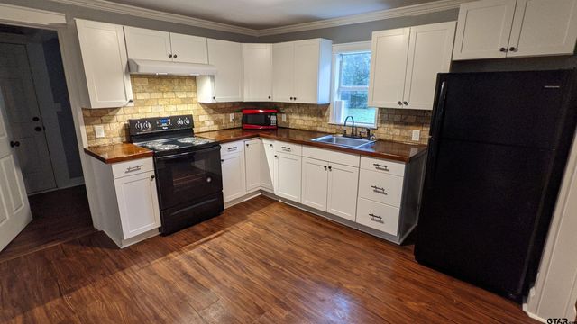 2009 W Shaw St, Tyler, TX 75701