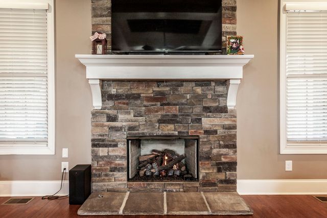 120 Spy Glass Way, Hendersonville, TN 37075