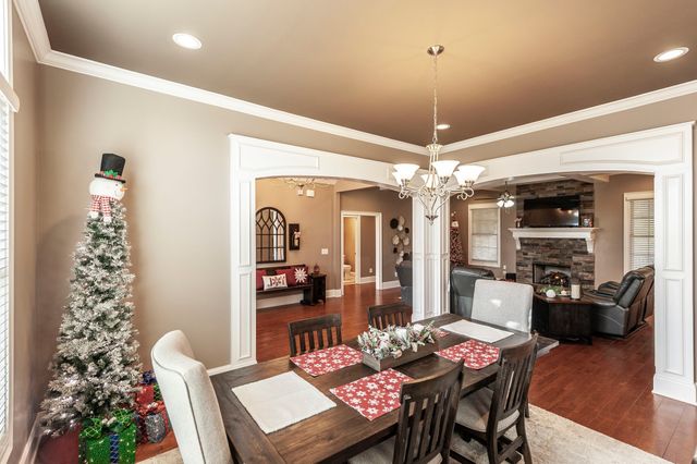 120 Spy Glass Way, Hendersonville, TN 37075