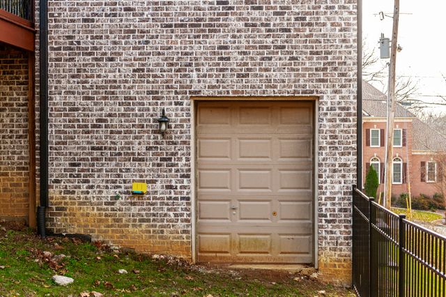 120 Spy Glass Way, Hendersonville, TN 37075