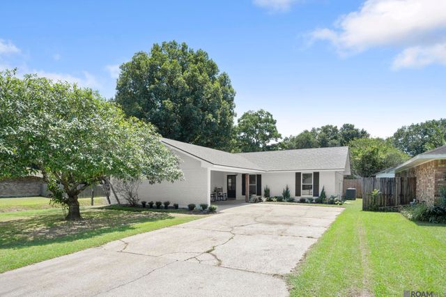 9932 Santa Monica Ave, Baton Rouge, LA 70818