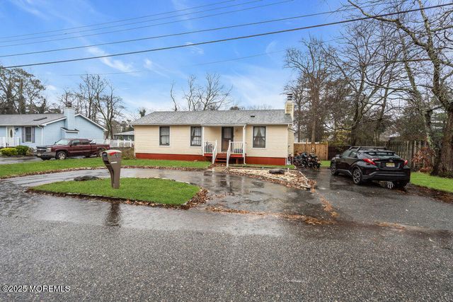 6 Mizzen Way, Waretown, NJ 08758