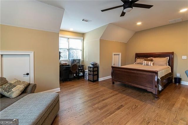 100 Old Ivy, Fayetteville, GA 30215