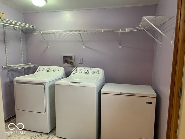 7605 Oak Street, Poland, IN 47868