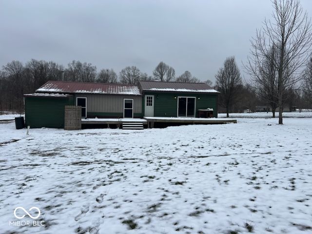 7605 Oak Street, Poland, IN 47868