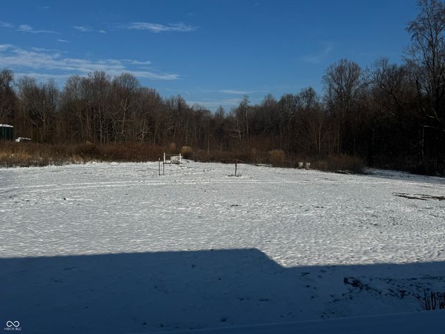 7605 Oak Street, Poland, IN 47868