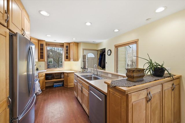 3901 Quail Avenue N, Robbinsdale, MN 55422