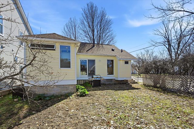 3901 Quail Avenue N, Robbinsdale, MN 55422