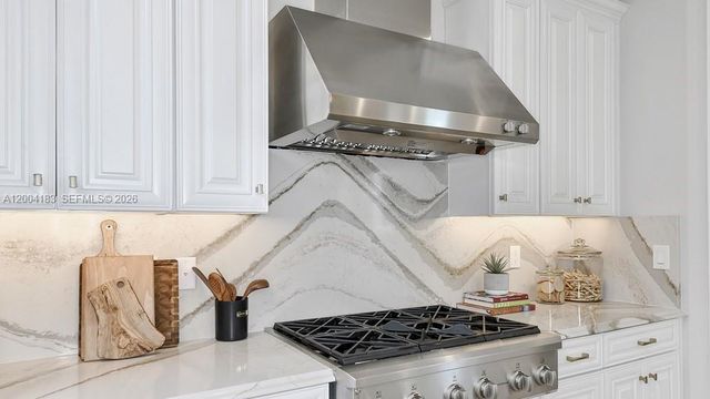 9918 SW Davanti Drive, Port St. Lucie, FL 34987