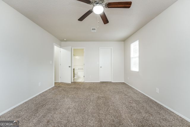 5439 Farmview Close, Stone Mountain, GA 30088