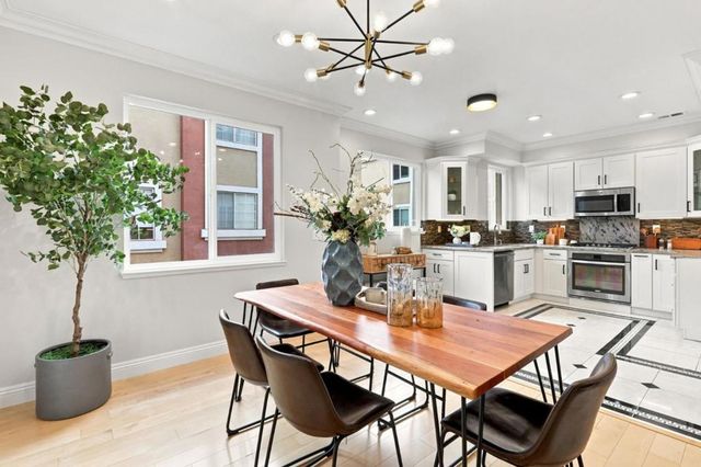 7371 Rainbow Drive, Cupertino, CA 95014