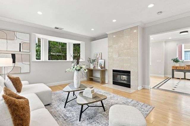 7371 Rainbow Drive, Cupertino, CA 95014