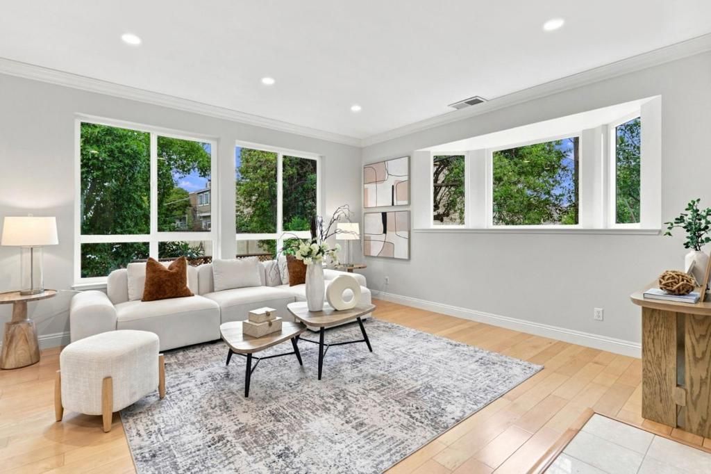 7371 Rainbow Drive, Cupertino, CA 95014
