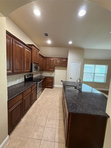 4303 Oak Bluff Drive, Melissa, TX 75454