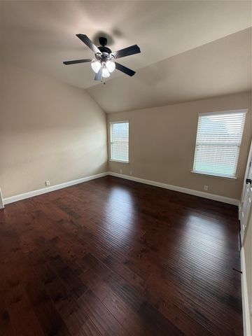 4303 Oak Bluff Drive, Melissa, TX 75454