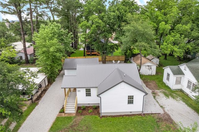 211 Lincoln, Harrison, AR 72601