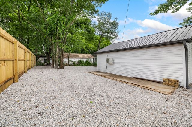 211 Lincoln, Harrison, AR 72601