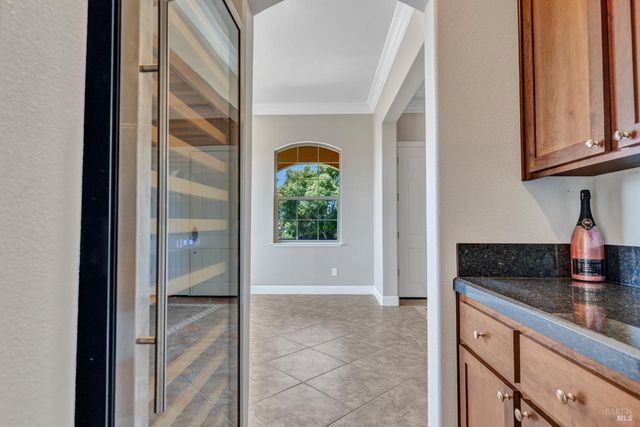 382 Knoll Dr, Fairfield, CA 94534