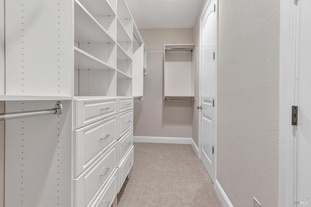 382 Knoll Dr, Fairfield, CA 94534