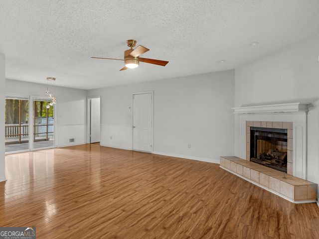 528 Knollwood Drive, Stockbridge, GA 30281