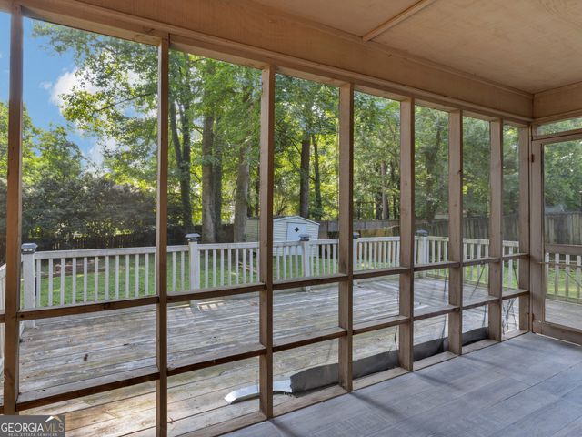 528 Knollwood Drive, Stockbridge, GA 30281