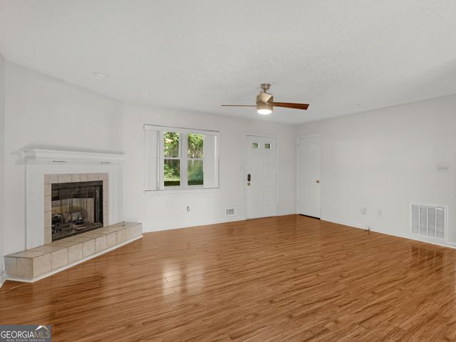 528 Knollwood Drive, Stockbridge, GA 30281