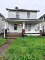 2533 Sullivant Avenue, Columbus, OH 43204