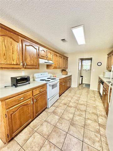 1113 Ashwood Drive, Russellville, AR 72801