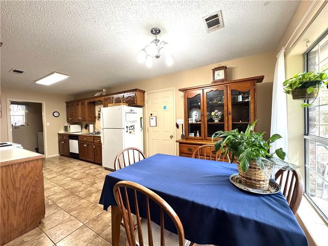 1113 Ashwood Drive, Russellville, AR 72801