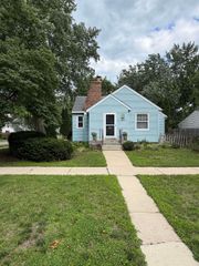 600 SW 5th Avenue, Independence, IA 50644